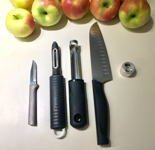 Kitchen Utensils for apple cutting
